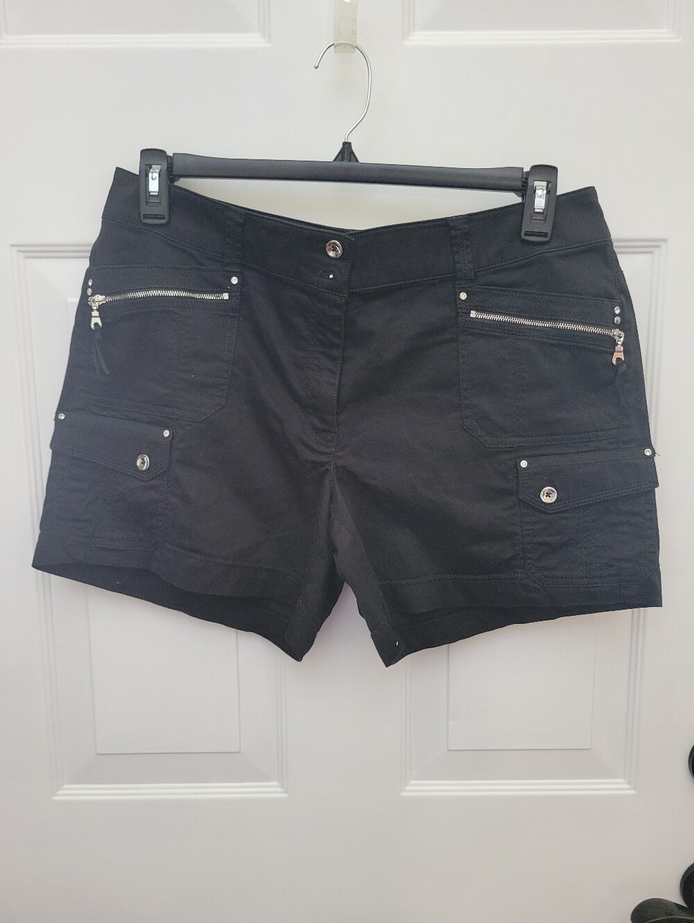 Whitehouse Blackmarket Black Women's Cargo Shorts - Casual Zip Pocket Design